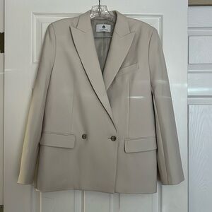 Aritzia Babaton Matte Pearl Millions Blazer XS